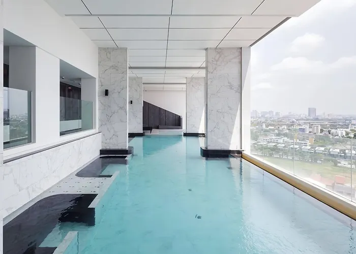 Siamese Rama 9 Bangkok