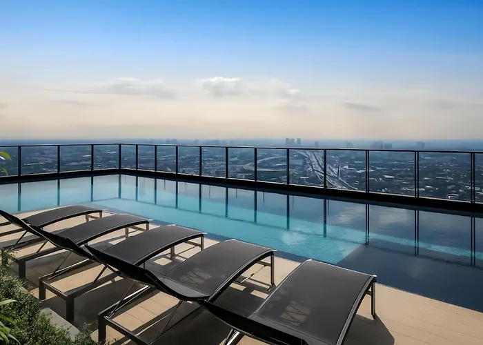 Siamese Rama 9 Apartment