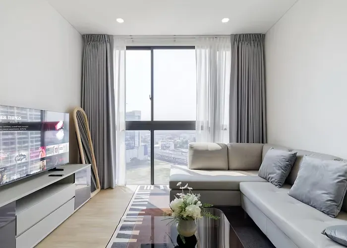 Siamese Rama 9 Apartment *