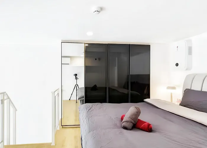 Siamese Rama 9 Apartment