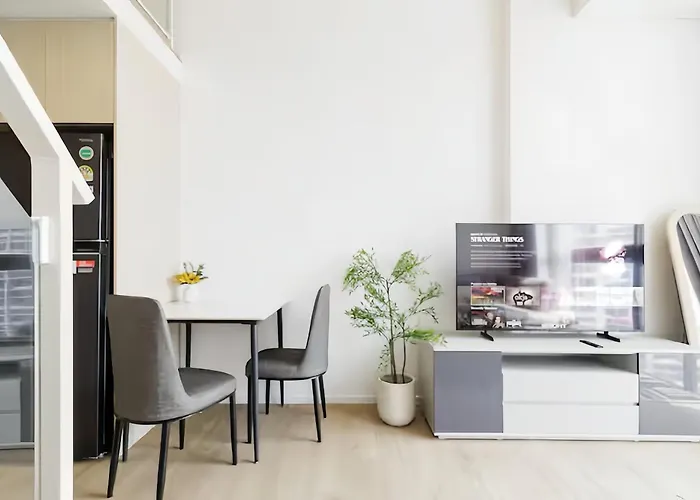 Siamese Rama 9 Apartment