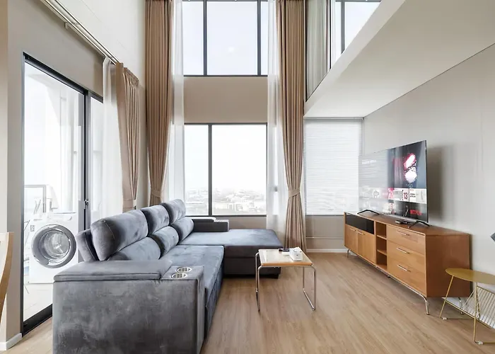 Apartment Siamese Rama 9 *