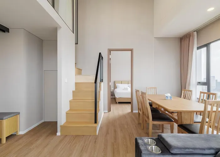 Apartment Siamese Rama 9 *